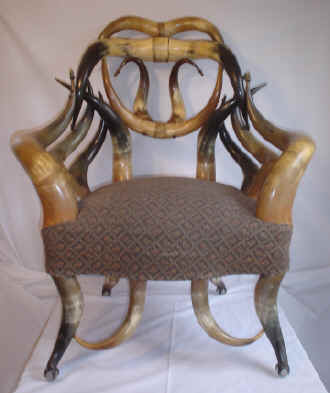 Horn_Chair_Friedrich.jpg (13548 bytes)